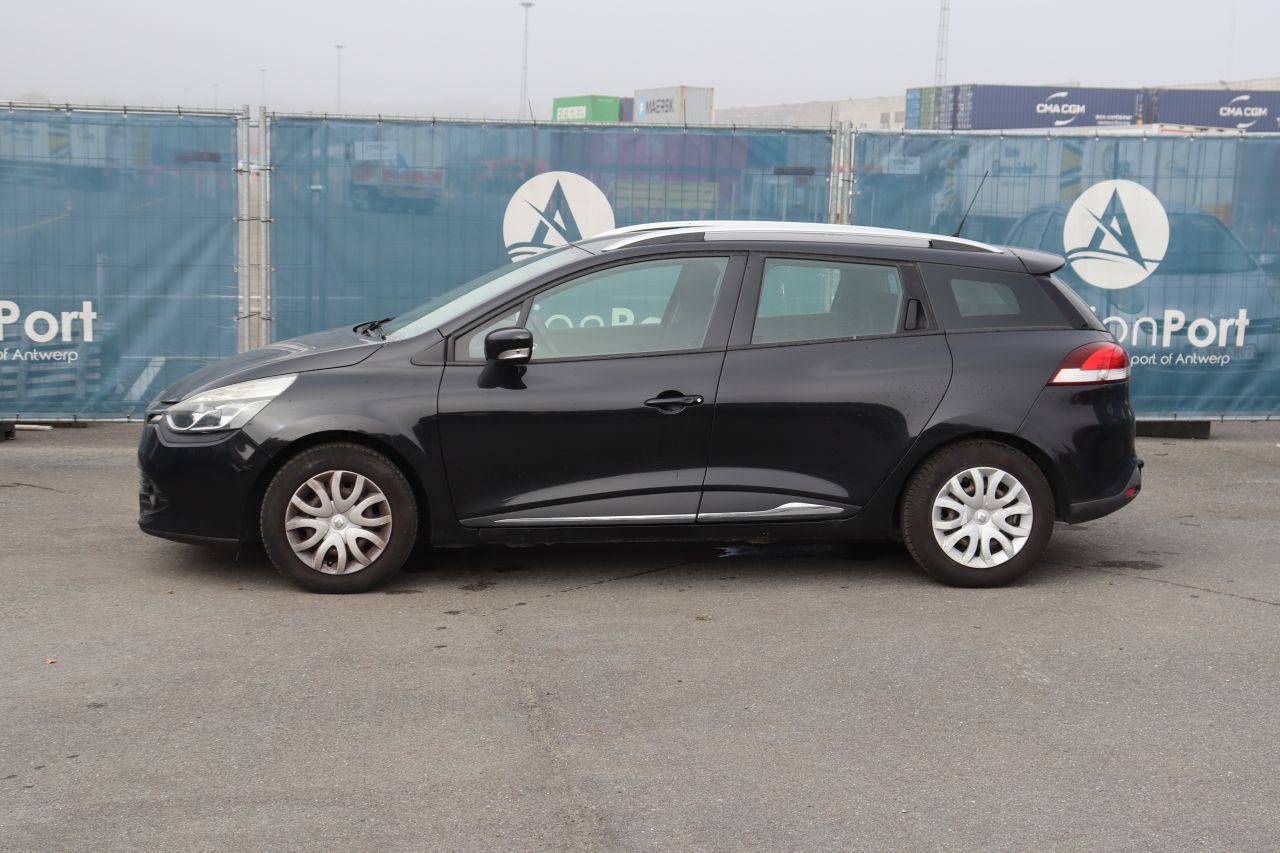 Passenger car Renault Clio Diesel 75hp 2015 (Margin)
