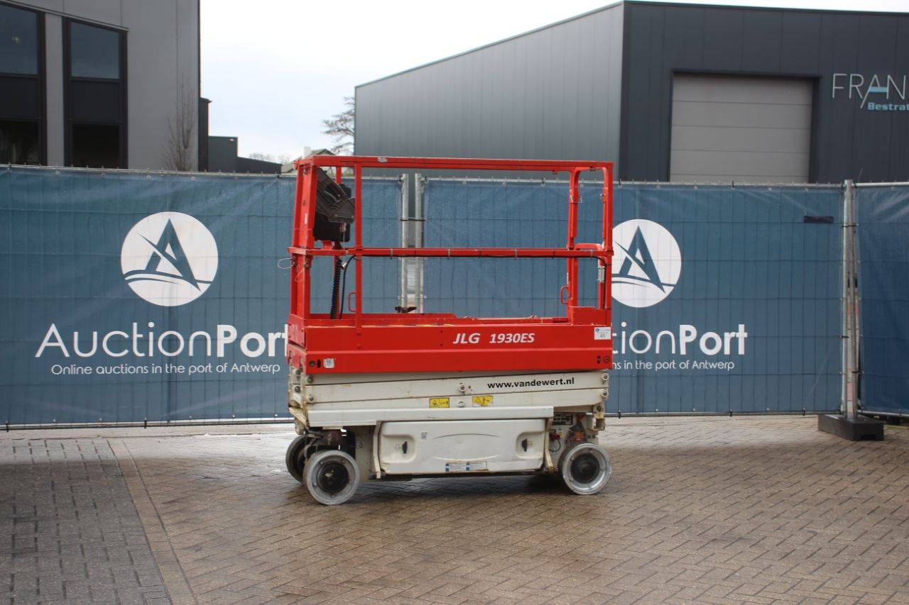 JLG 1930ES Electric Scissor Lift 7.72m 2015