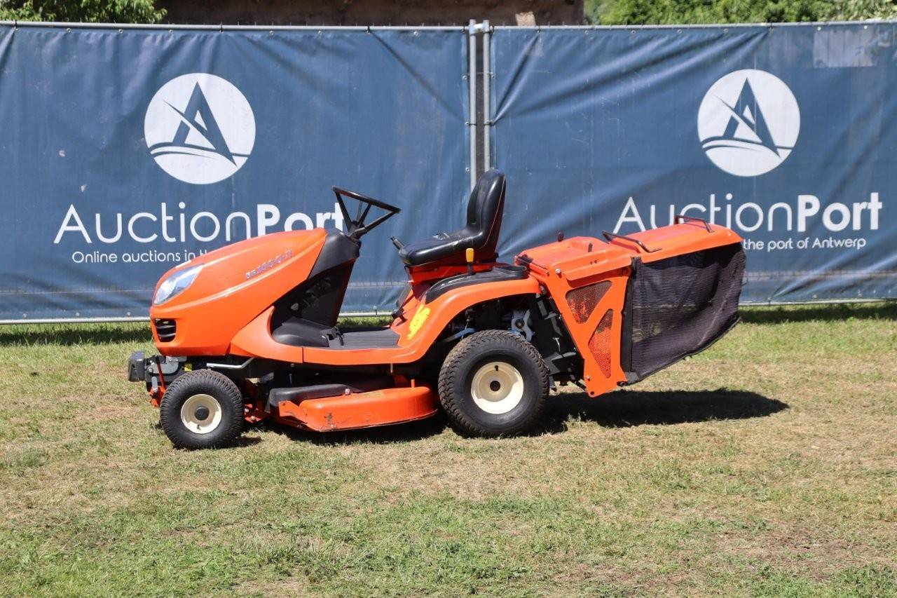 Ride-on mowers - Vibratory plates - Agriculture - Tractors