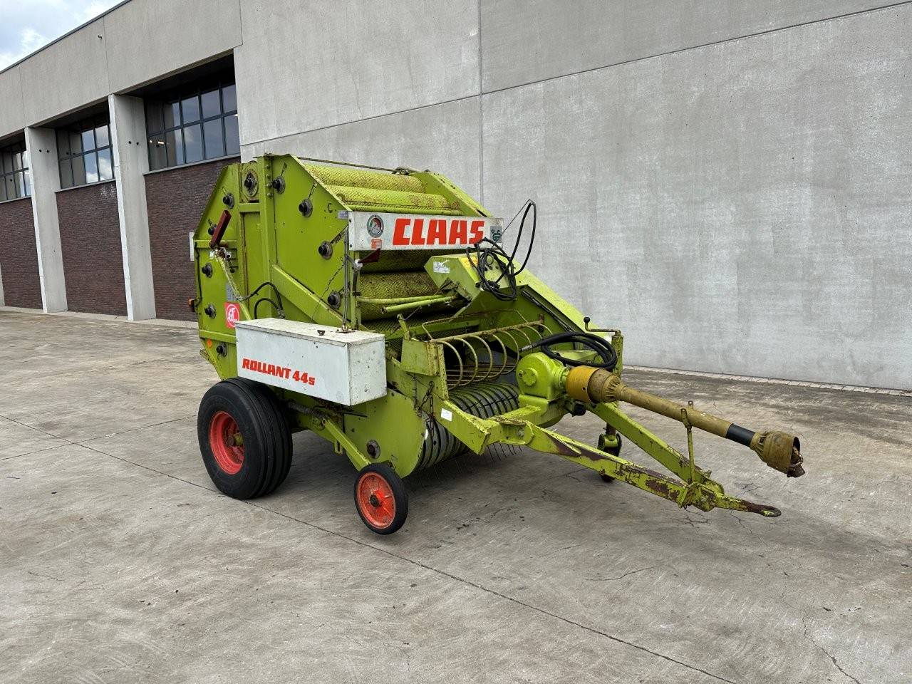 Round Baler Claas Rollant 44S 