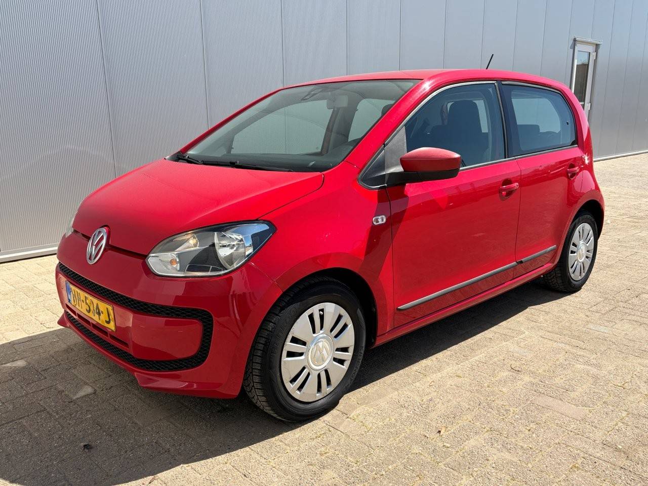 Passenger car Volkswagen Up! 1.0 Move Up! Petrol 2015
