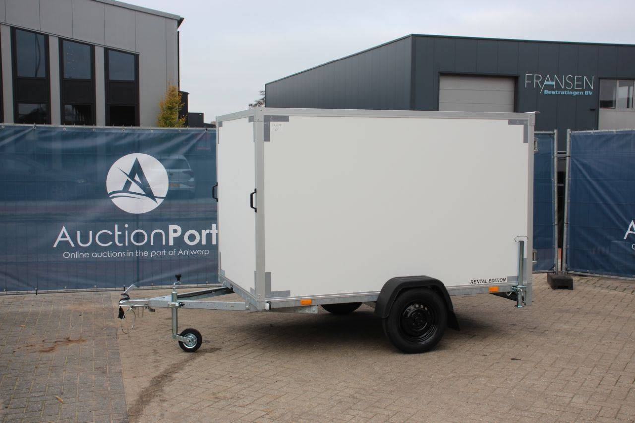 Closed trailer VDM Trailers 260x150cm 2025 New