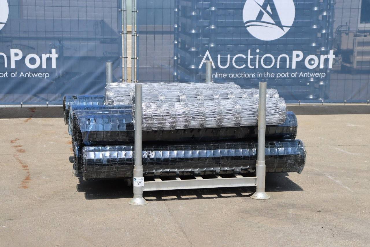 Lot of Plasticized Mesh Rolls 11 Pieces + Galvanized Sheep Wire 4 Pieces
