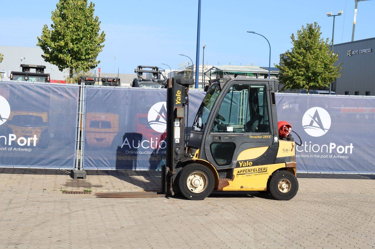 Carrello elevatore Yale GLP20VX-E2170 GPL 1880 kg 4,95 m 2015