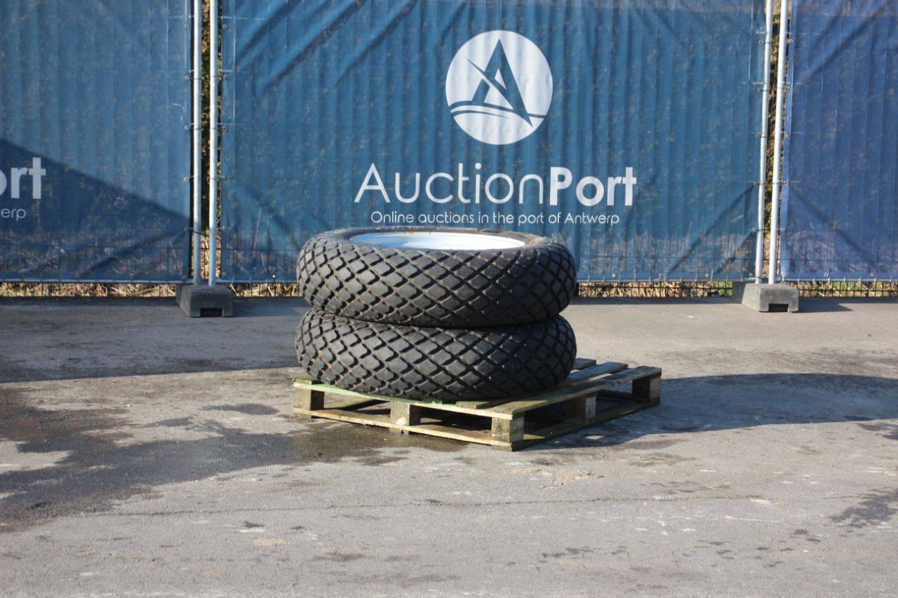 Lot of Tires 12.4-28 R3