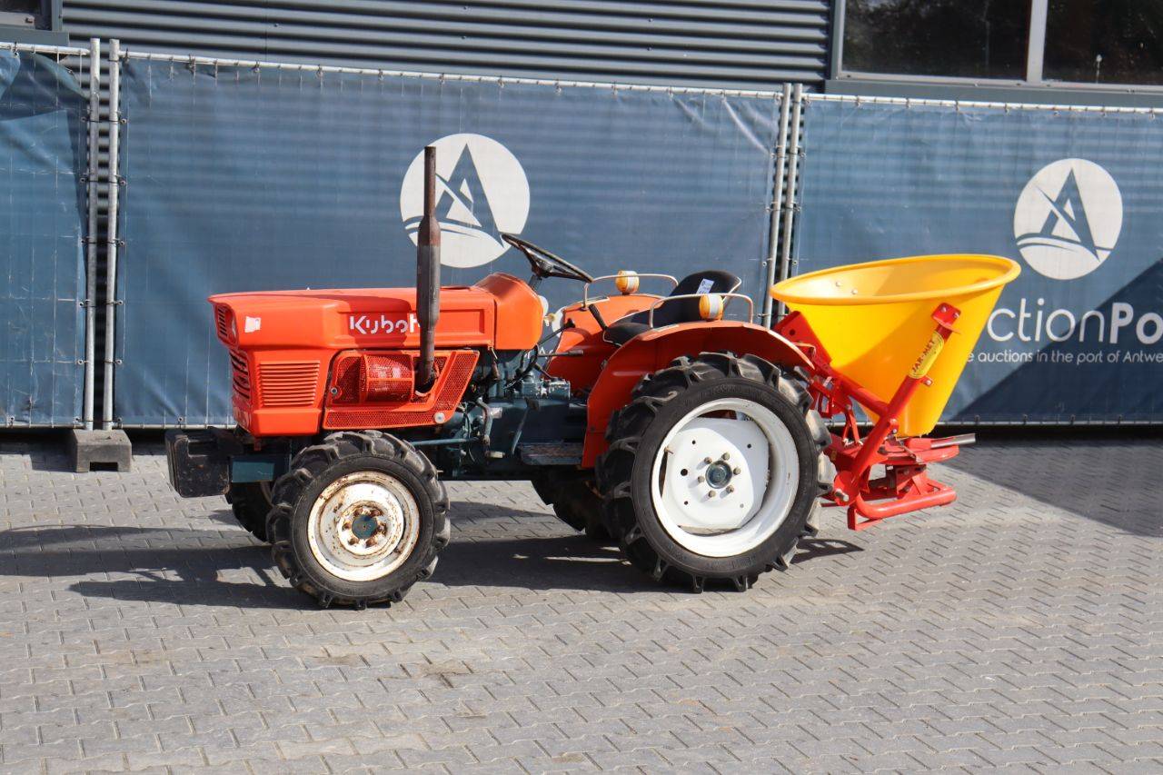 Mini tractor Kubota Z851 Diesel