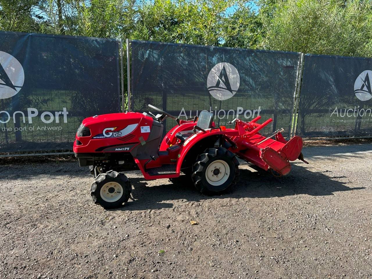 Mini tractor Mitsubishi MMT15 Diesel with Tiller Mitsubishi RP110S