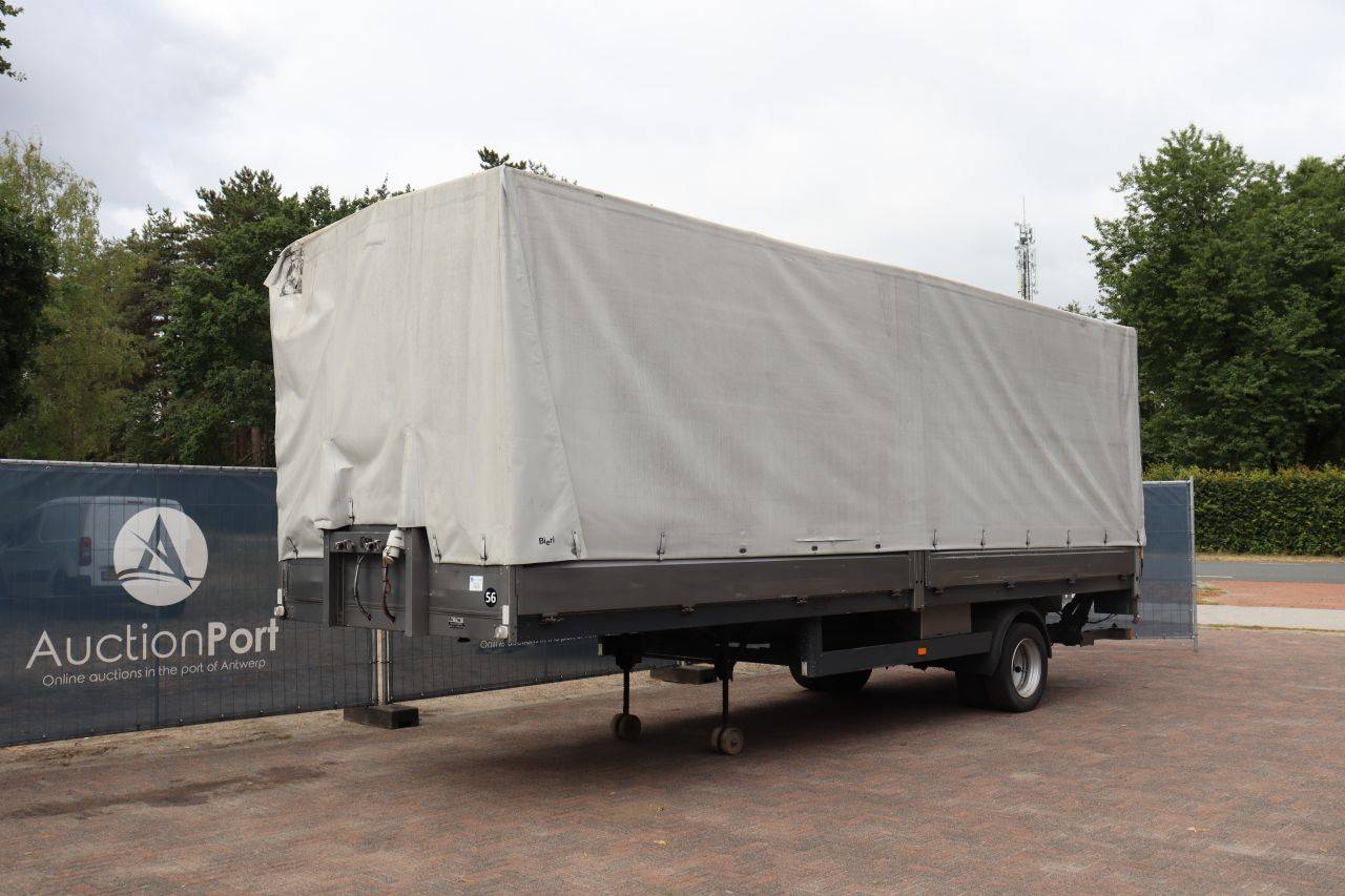 Semirimorchio telonato Baldinger 7000 5200 kg 2000 (Margin)