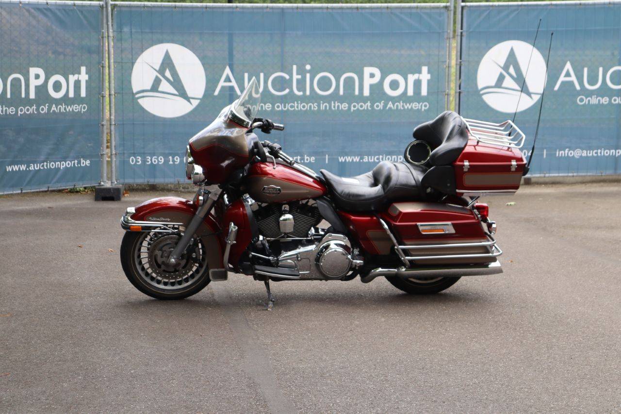 Harley-Davidson Ultra Classic Benzine 2009