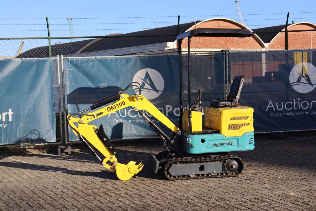 Mini Excavator DigMaster DM100 Petrol 13.5 hp 2025 New
