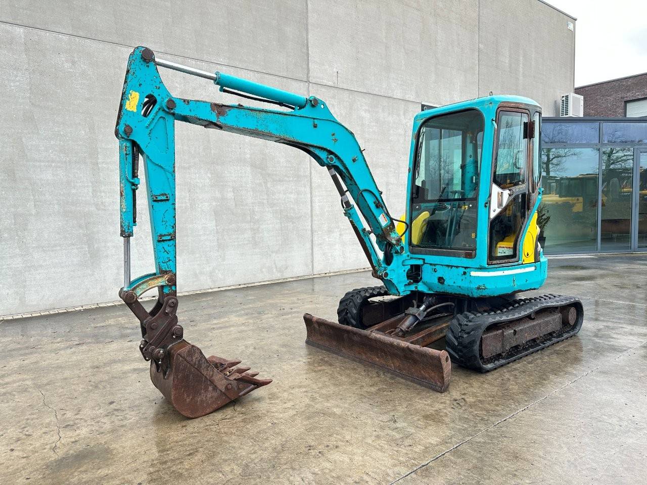 Crawler excavator Kubota D35 Diesel