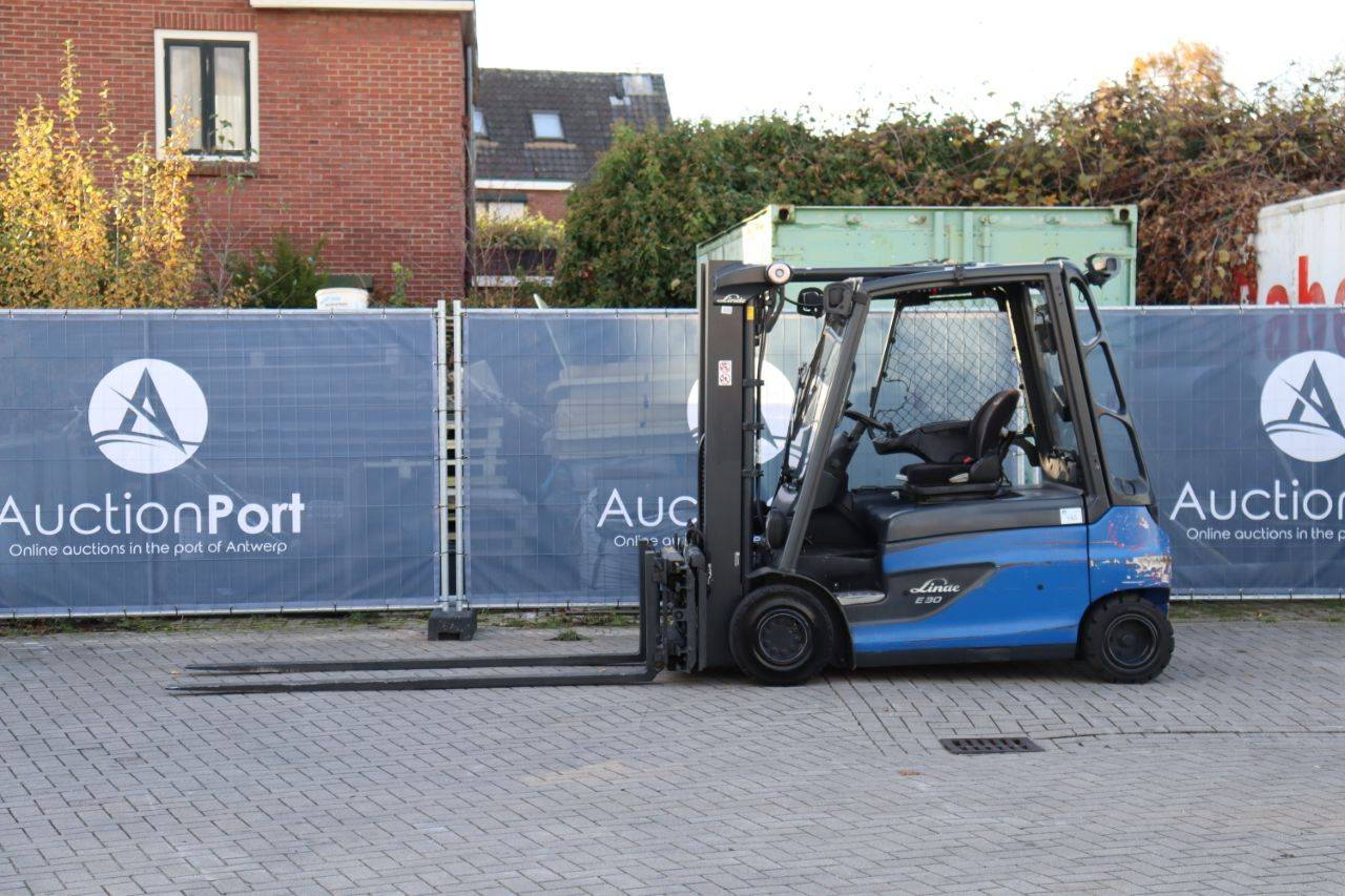 Forklift Linde E30L-01 Electric 3000kg 8m 2019