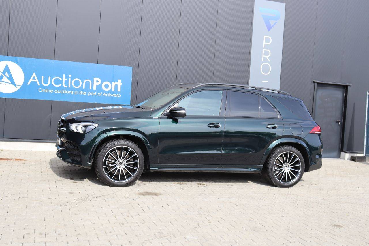 SUV Mercedes-Benz GLE 350e Hybrid with AMG Pack – Panoramic Roof (Margin)