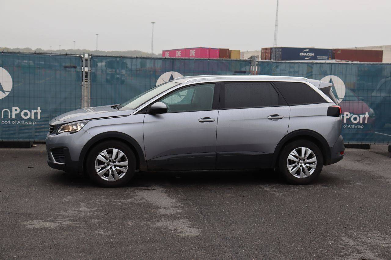 SUV Peugeot 5008 Diesel 115hp 2018 (Margin)