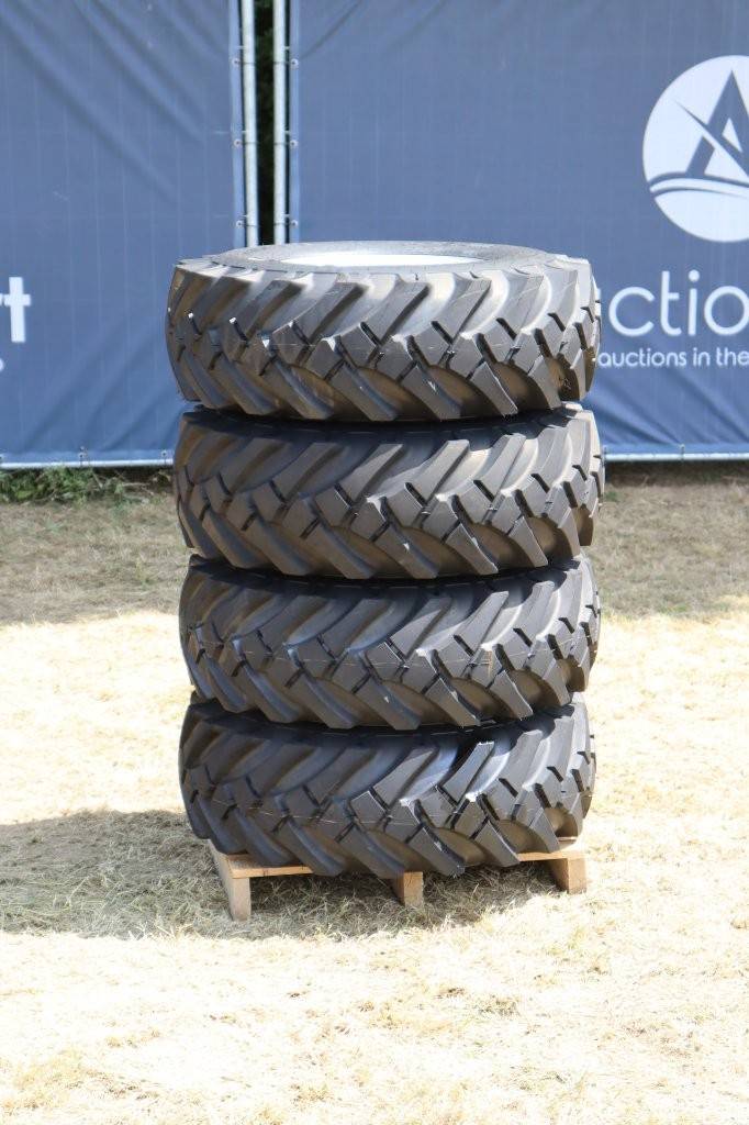 Set of 4 tires New