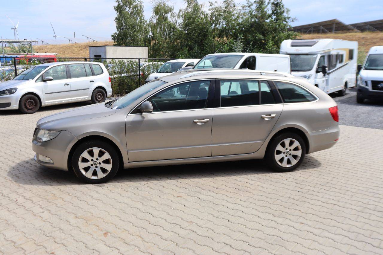 Skoda Superba station wagon diesel TDI