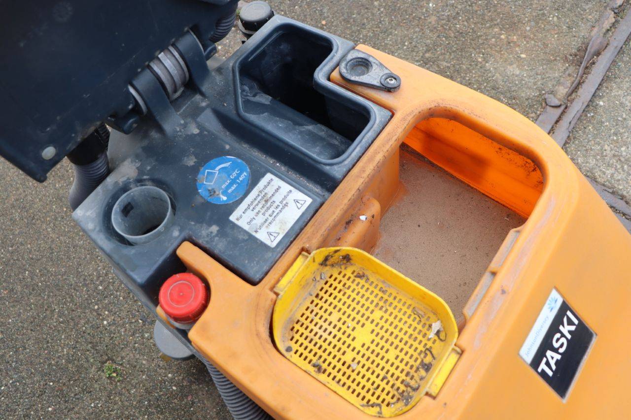 Schrobmachine Taski Swingo 450E Elektrisch 1500W veiling | Auc...