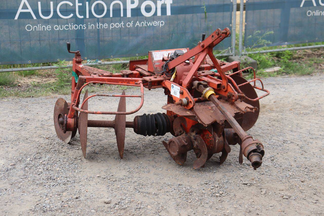 Toyosha CZ-400 Bettformer