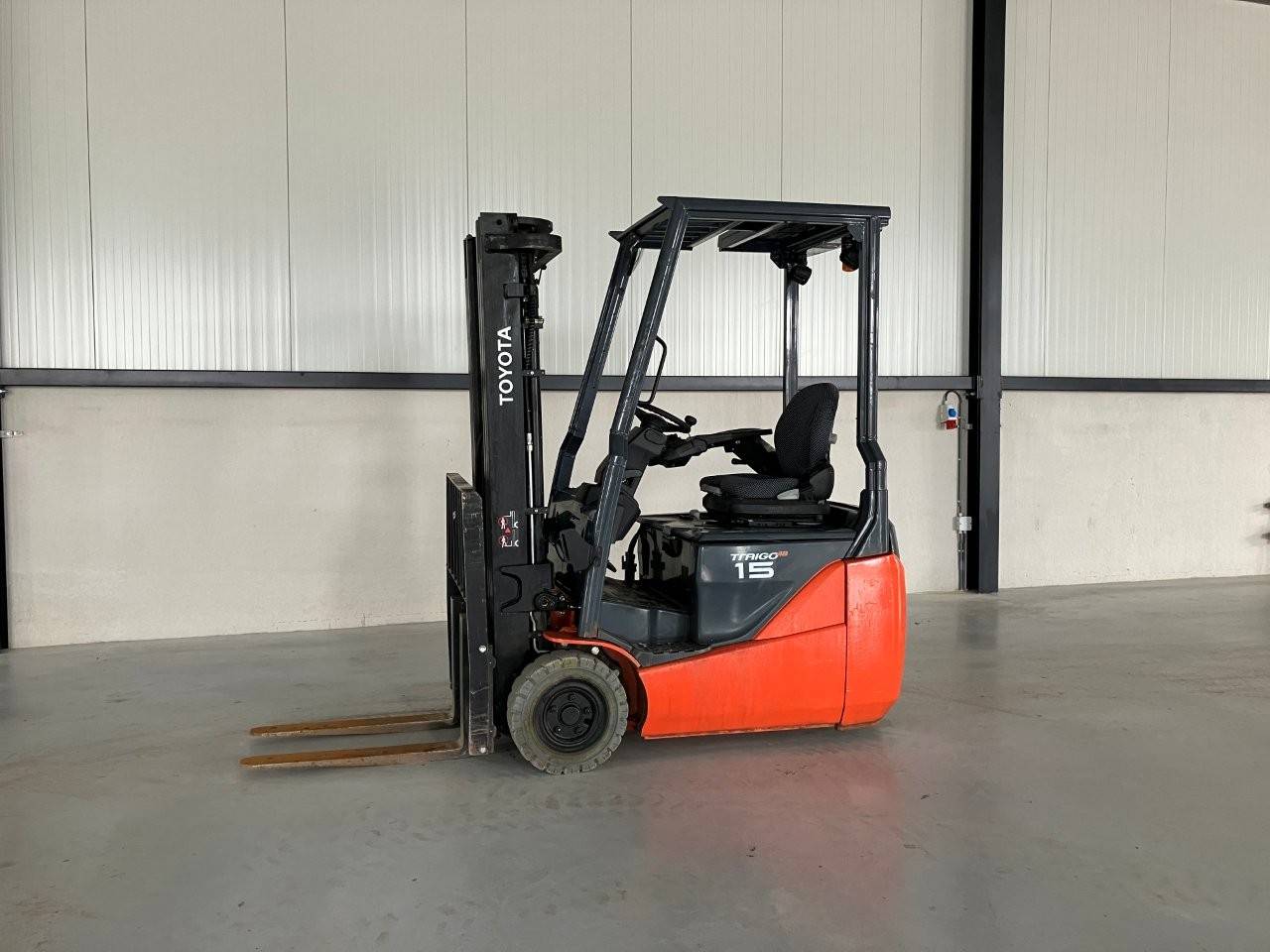 Toyota 8FBE15T Electric Forklift 1500kg 5.0m 2020