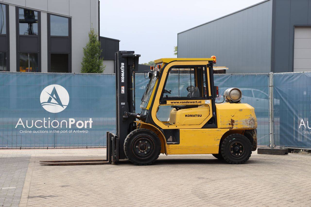 Komatsu FG401-7 LPG-Gabelstapler 4000 kg 2007