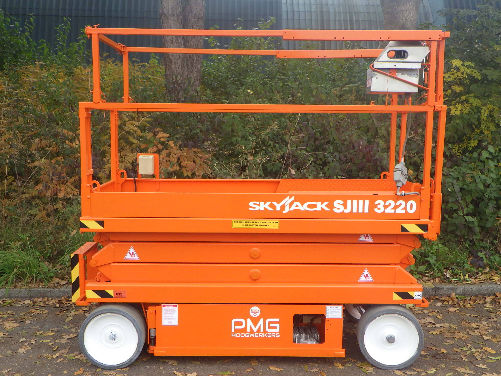 Scissor lift Skyjack SJ3220 Electric 8.09m 2019