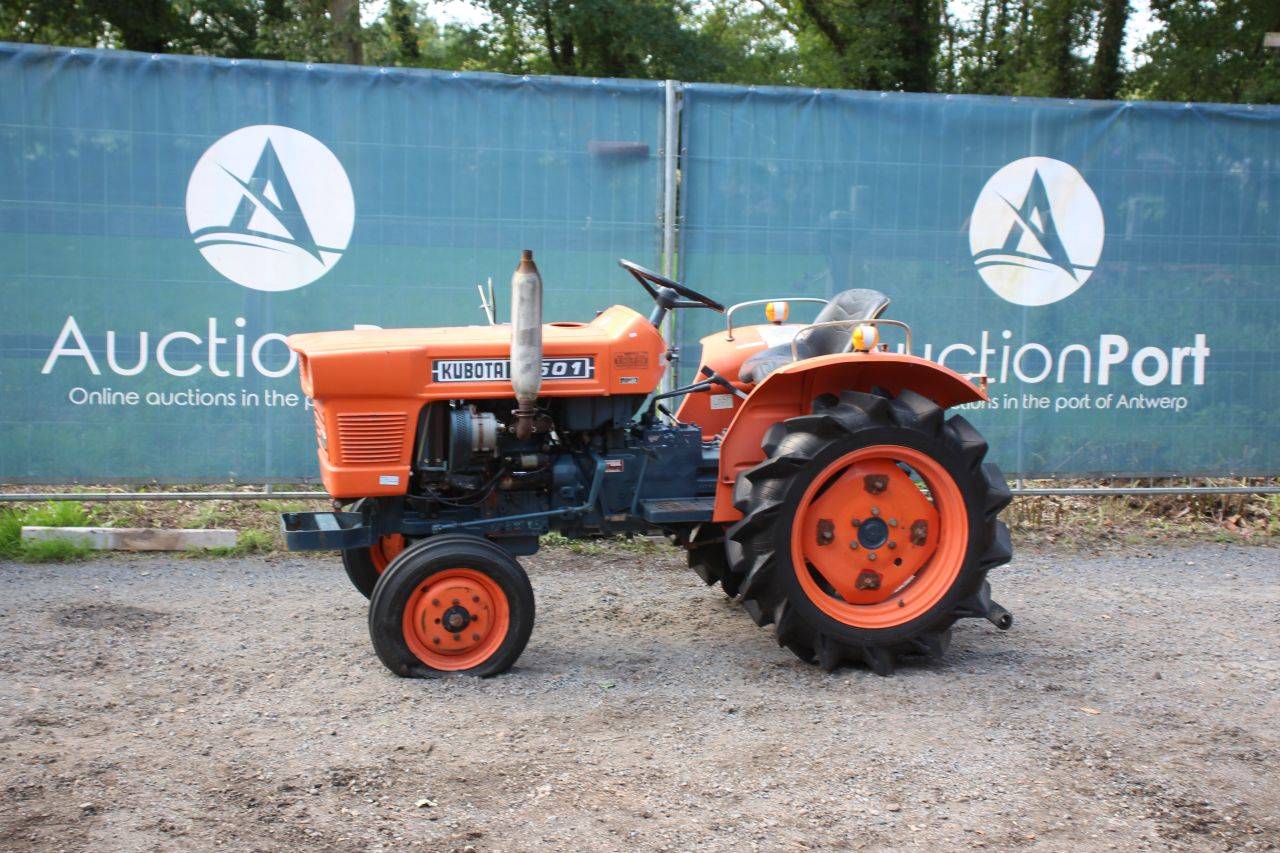 Kleintraktor Kubota L1501 Diesel 15 PS