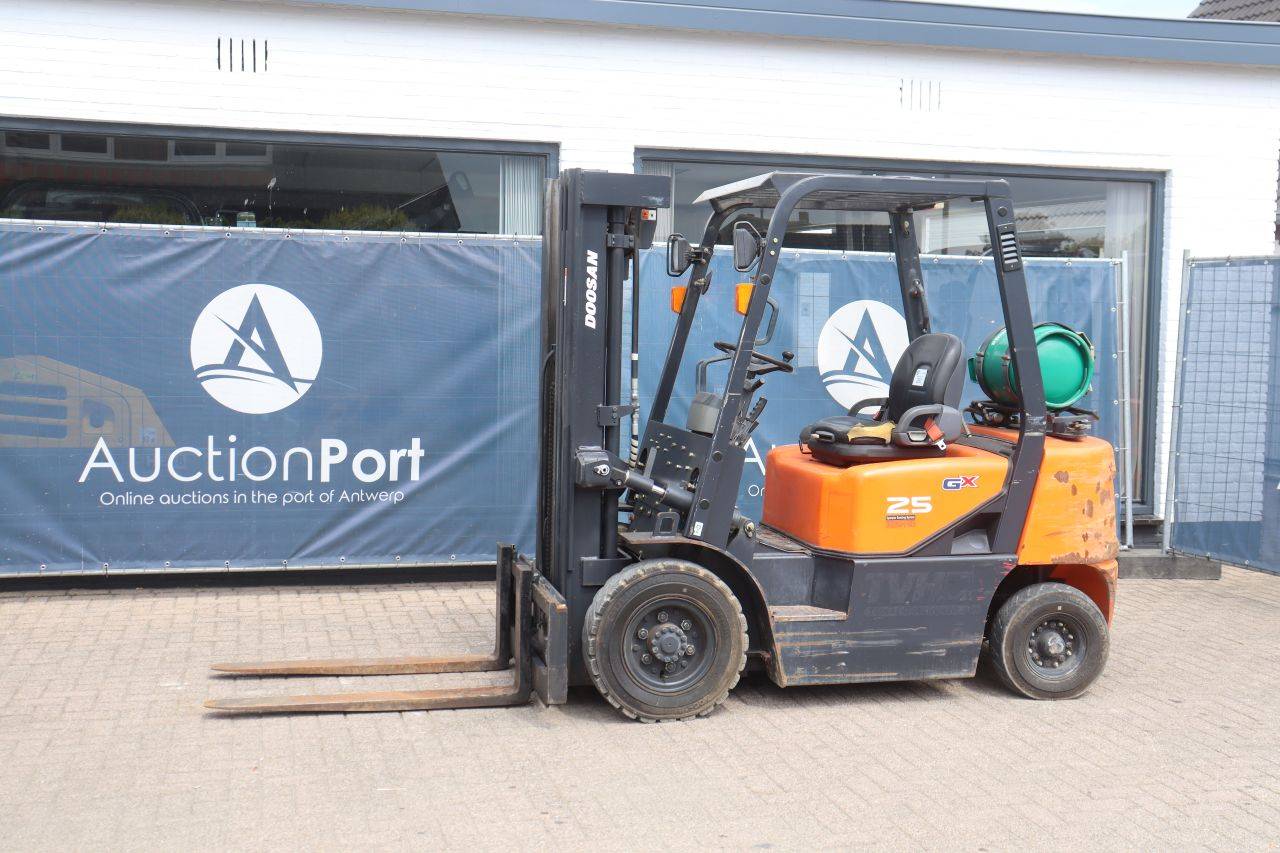 Doosan GX 25 LPG Forklift 2500kg