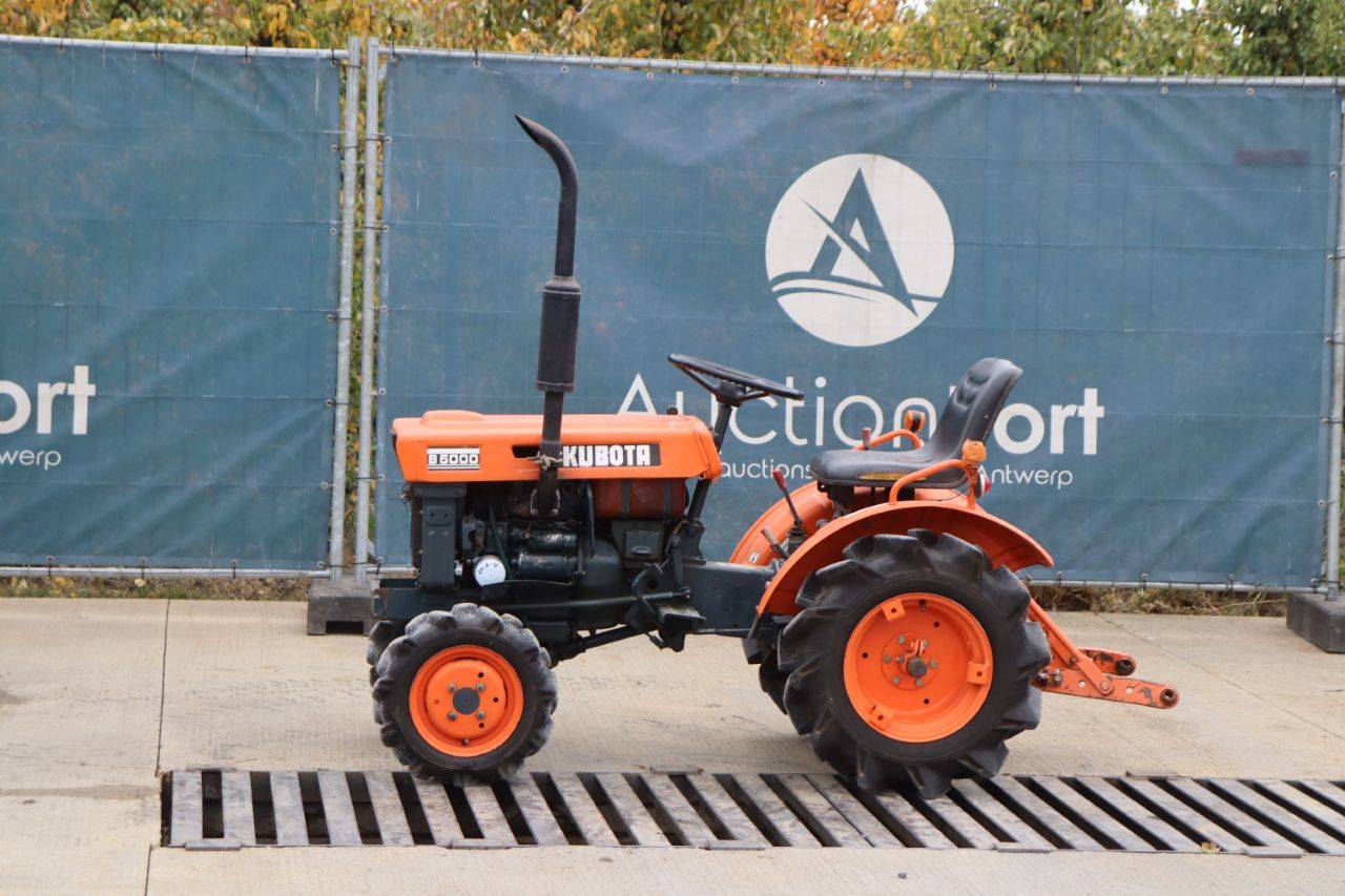 MinitTractor Kubota B5000 Diesel (Margin)