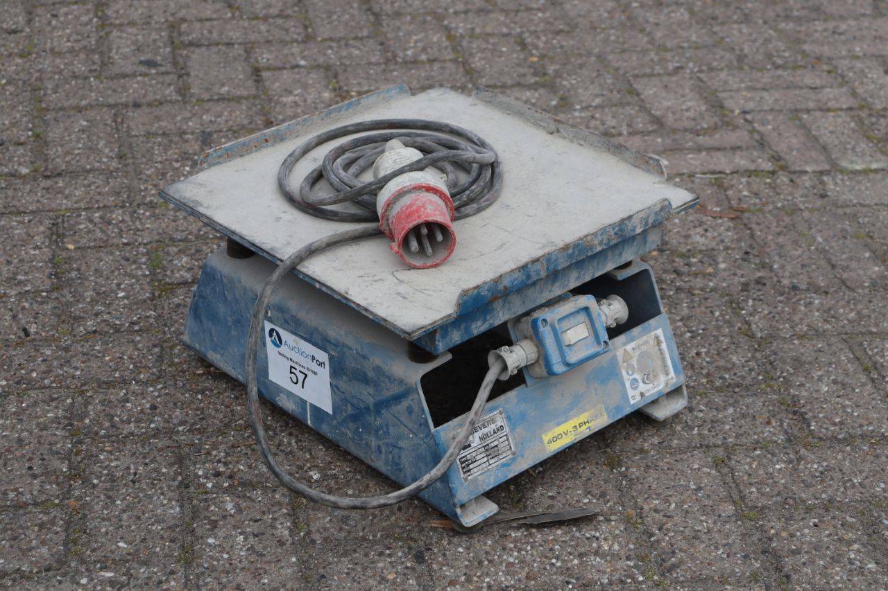 Rüttelplatte Lievers Holland LTT40X40