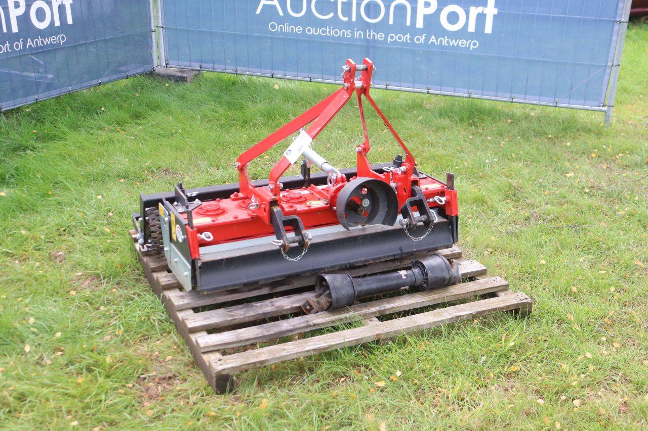 Grondfrees R2 MTZ-120 2024