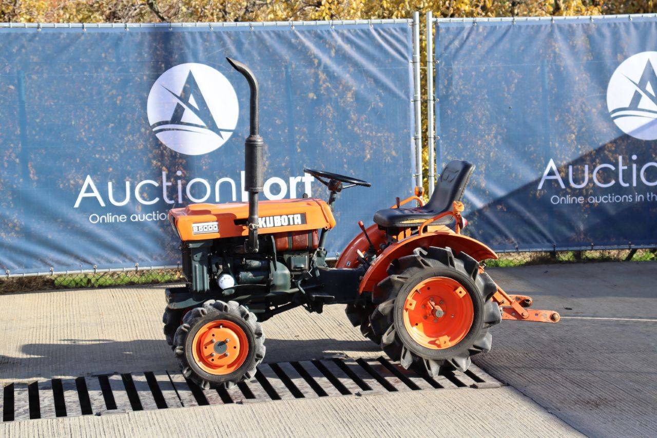 Mini tractor Kubota B5000 Diesel 9hp (Margin)
