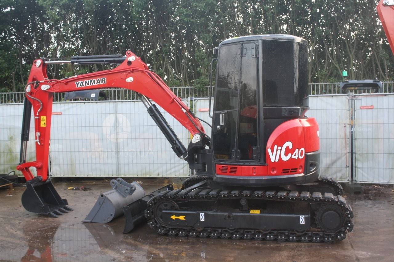 Crawler excavator Yanmar VIO40-5B Diesel 28.8kW 2013