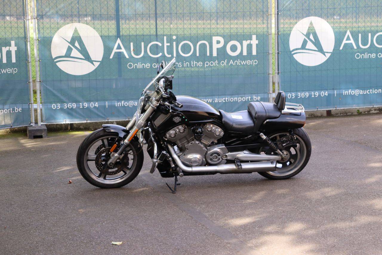 Motor Harley-Davidson V-ROD MUSCLE Benzine 2014
