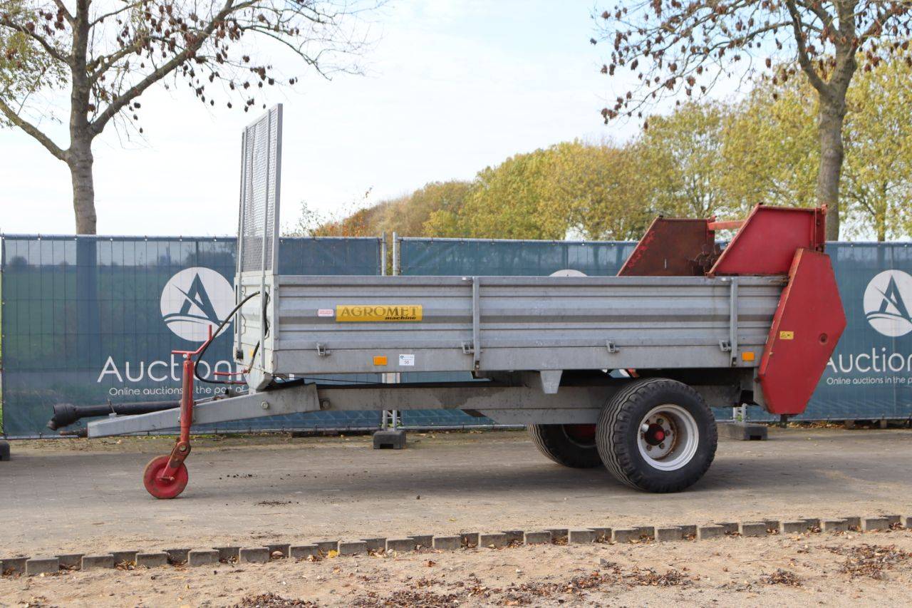 Manure spreader Agromet N233/4 2023