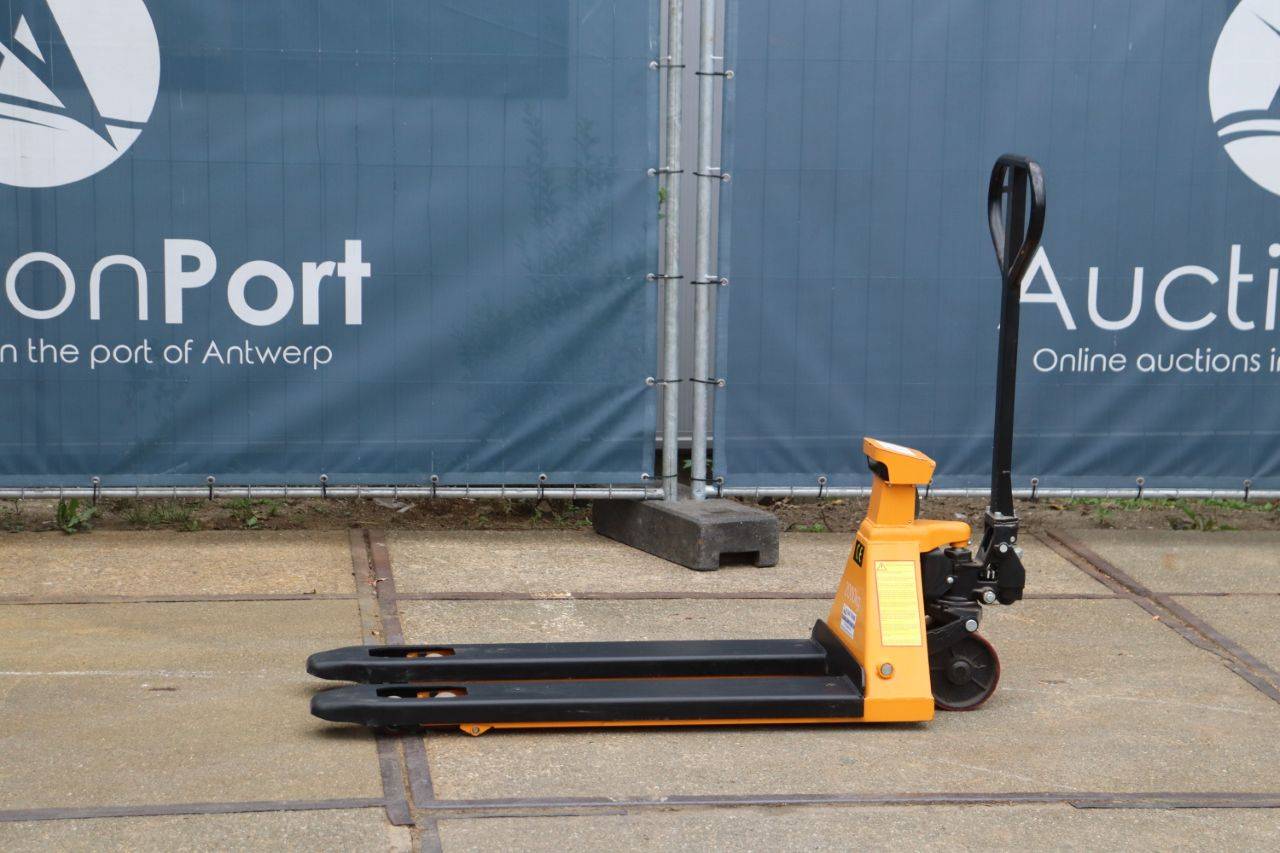 Qteck WHW 2000D Manual Pallet Truck 2000kg 2022