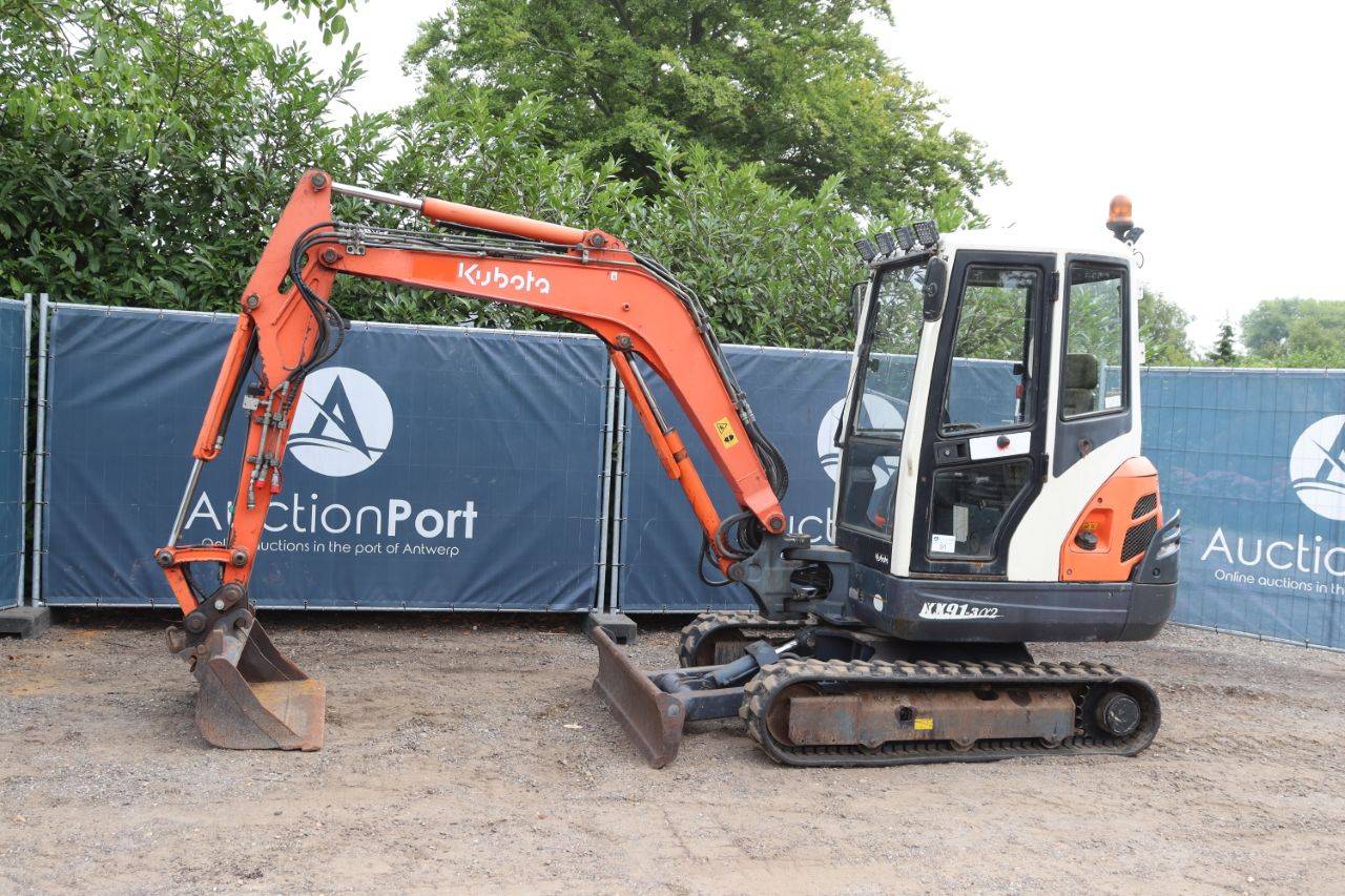 Crawler excavator Kubota KX91-3α2 Diesel 27hp 2008