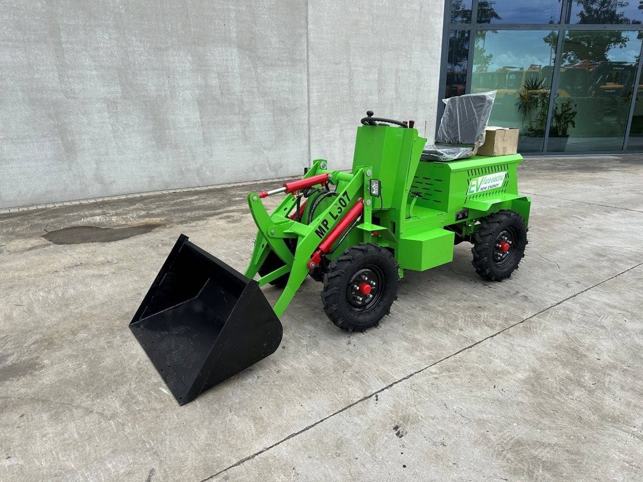 Articulated Loader Machpro MP-L307 Electric 2025 New