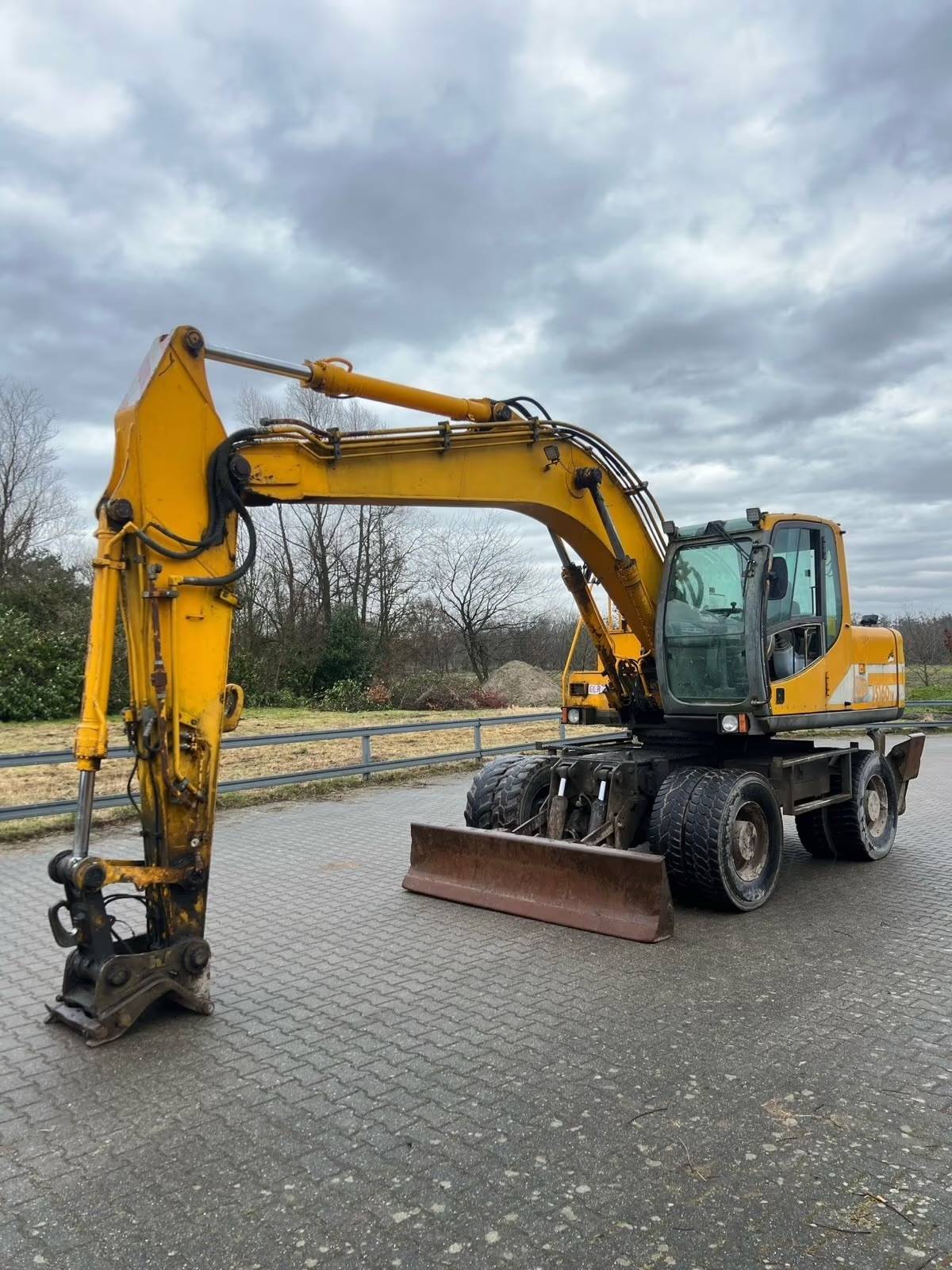 Wheel excavator JCB JS160W Diesel 1998