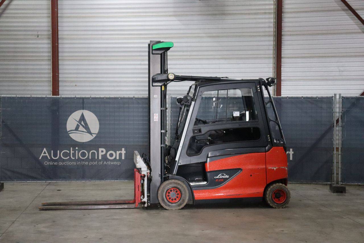 Linde E25HL-01/600 Electric Forklift 2500kg 4.5m 2016