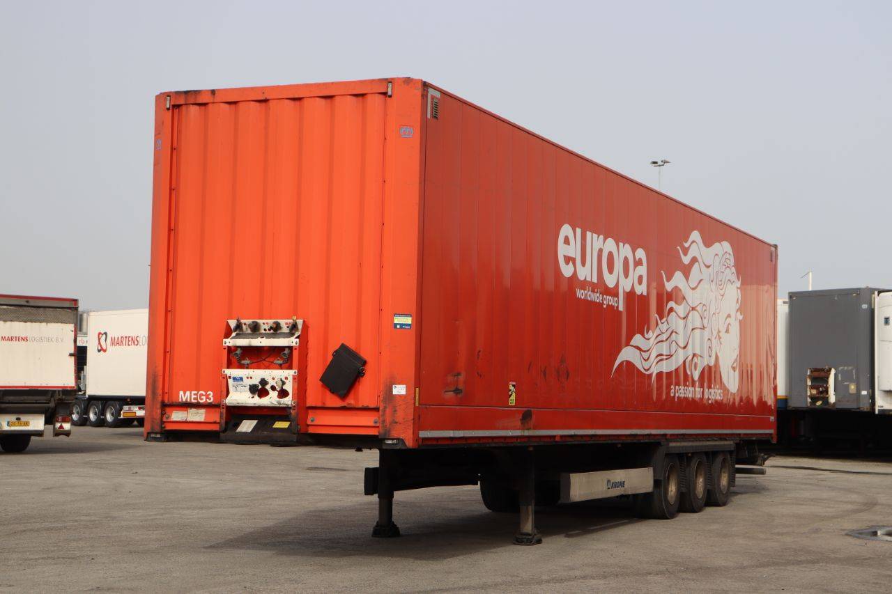 Closed Trailer Krone SD 2017