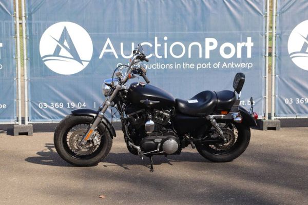 Alloggiamento Faro LED 5.75 Pollici Per Harley Dyna E Sportster - Cromato Argento, Sostituzione Diretto, Senza Modifiche Cablaggio