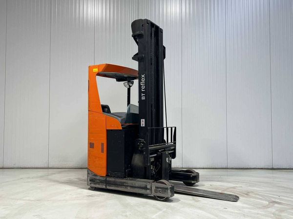 LOCATION FULL SERVICES chariot a mat rétractable