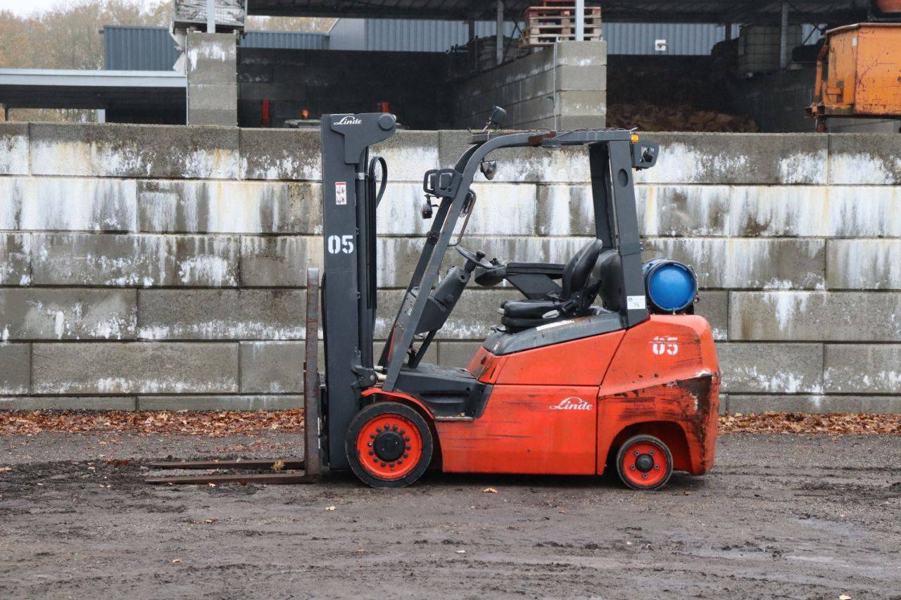 Heftruck Linde H32CT LPG 3000kg 4.7m 2018