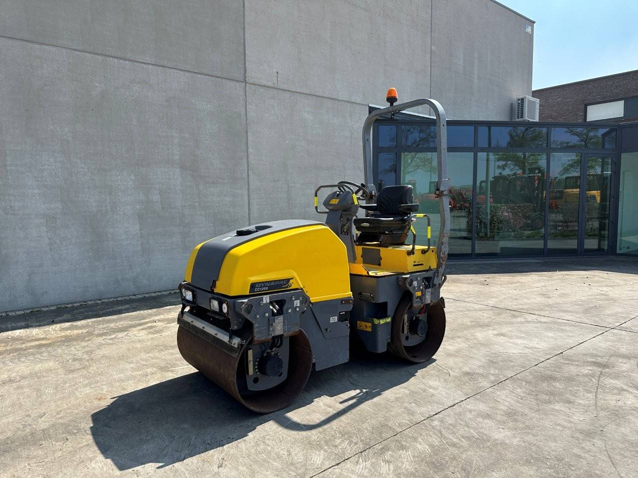 Tandem vibrating roller Dynapac CC1200 Diesel 2017
