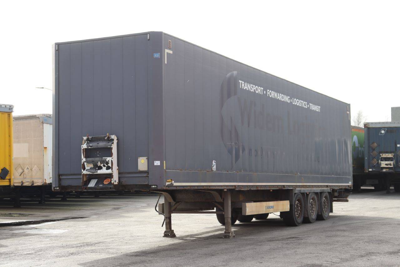 Closed Semi-Trailer Krone SD 2013