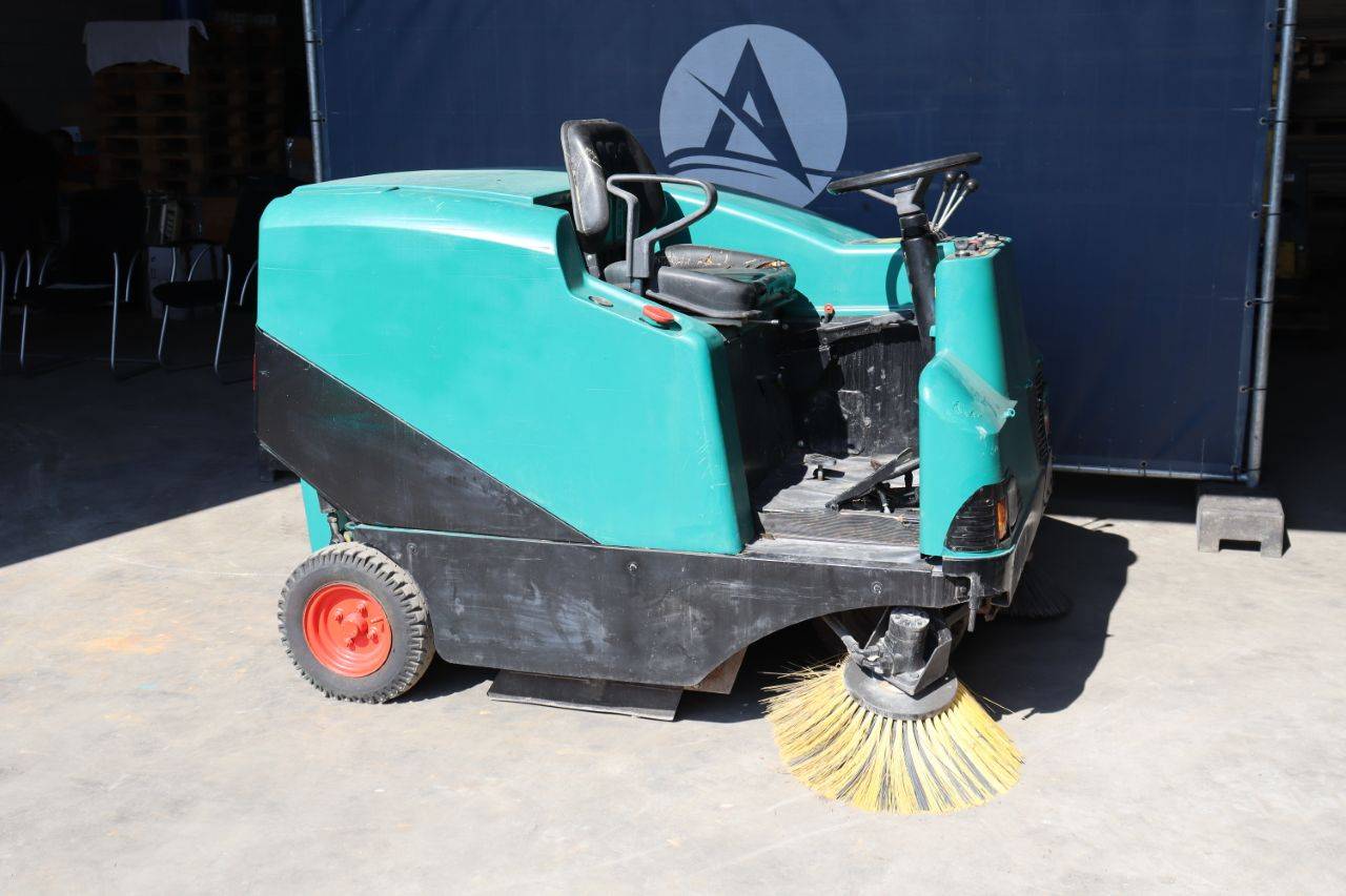 Karcher Electric Sweeper