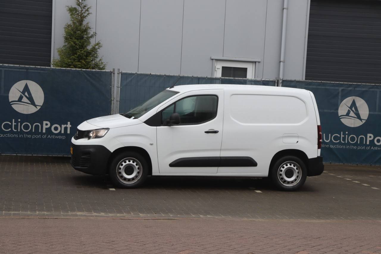 Bestelwagen Peugeot Partner Diesel 102pk 2020 veiling | Auctio...