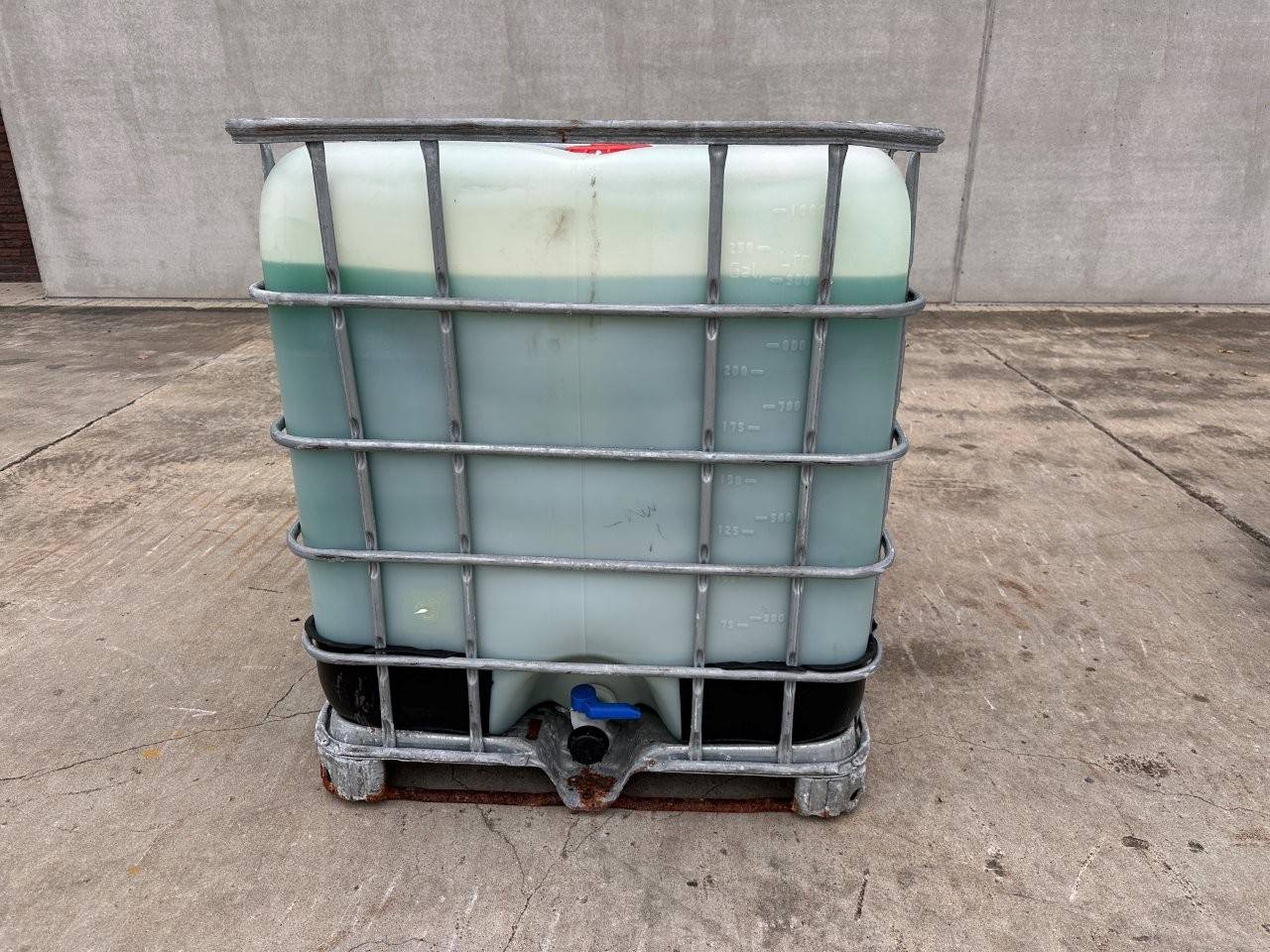 IBC tank with soap