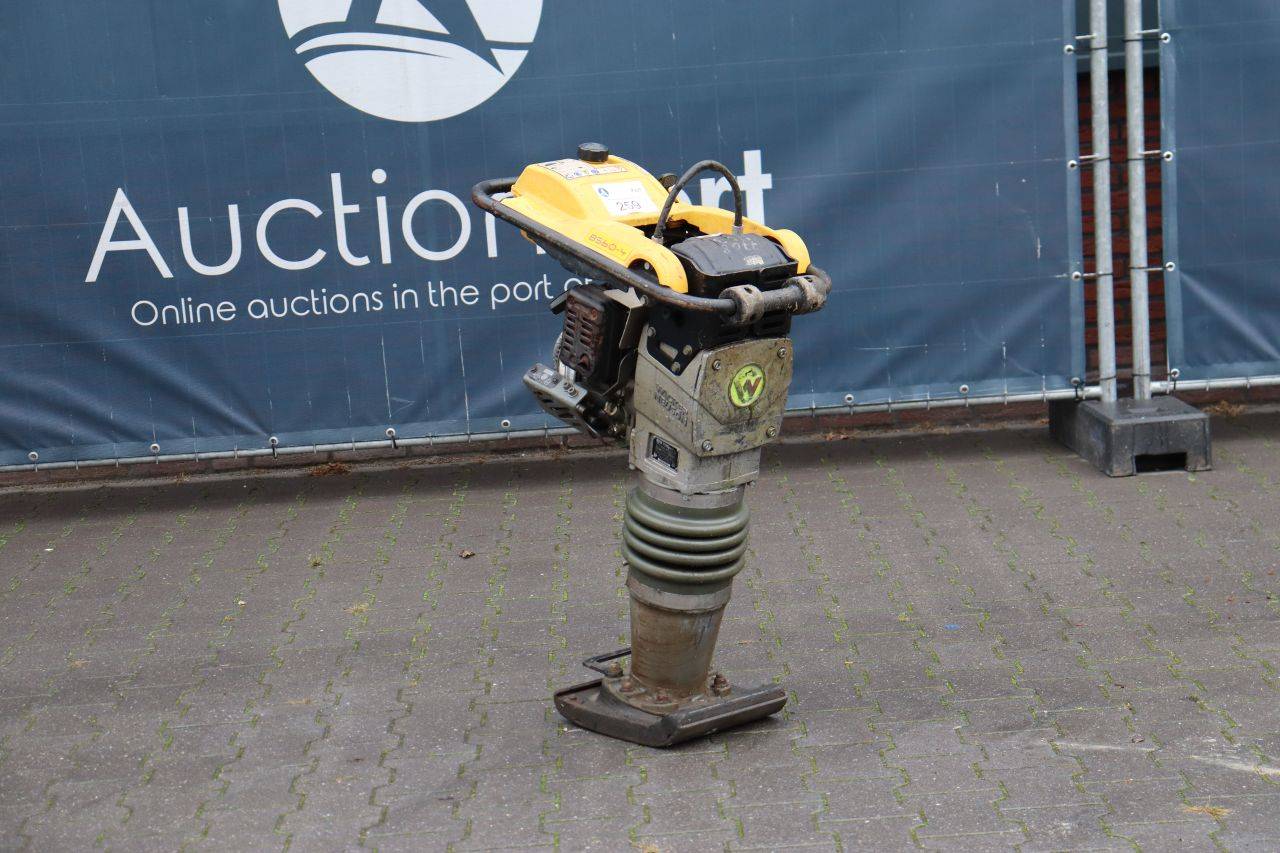 Wacker Neuson BS60-4S Vibratory Tamper Petrol 2015