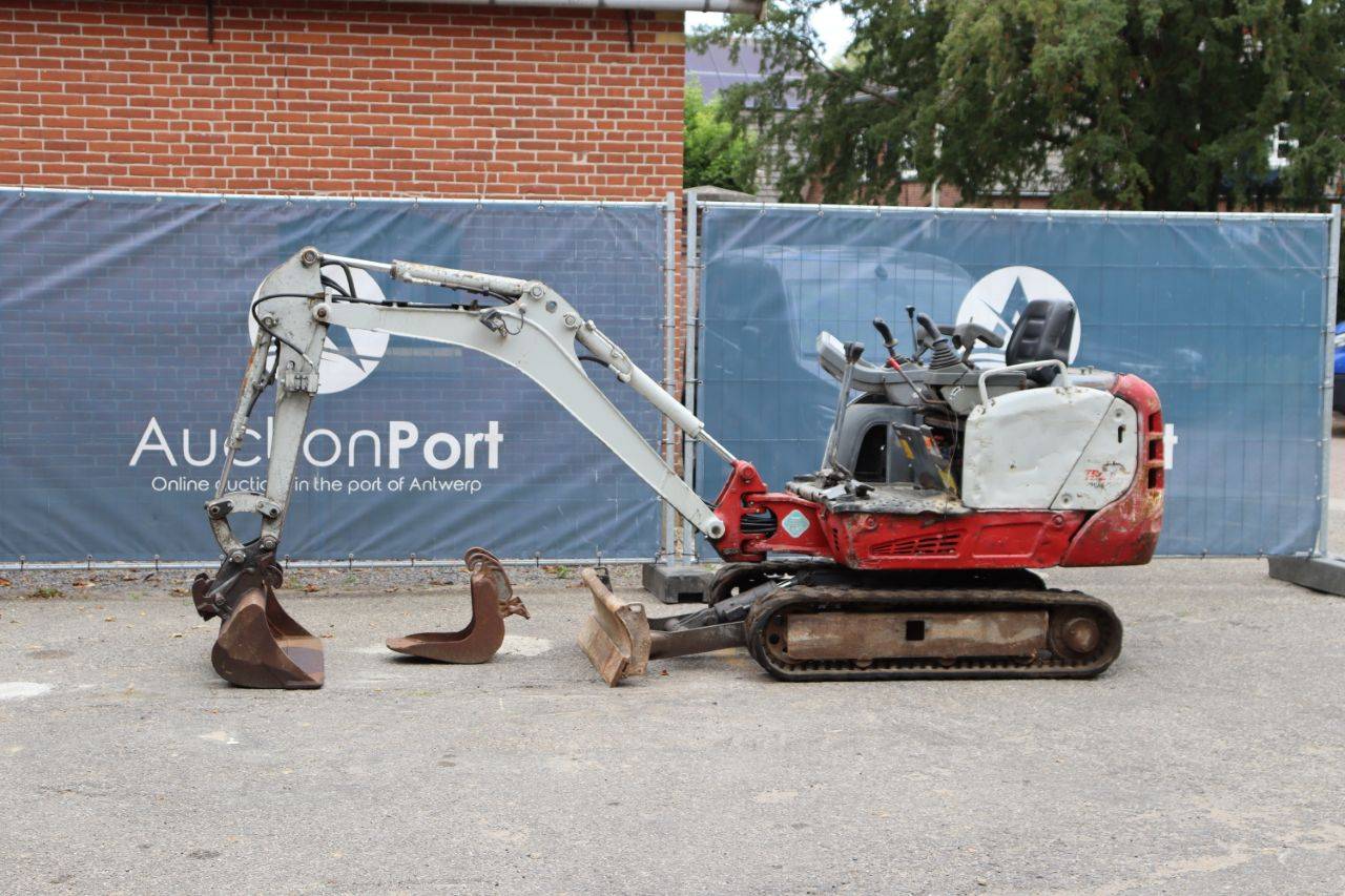 Mini excavator Takeuchi TB216 Diesel 11.5kW 2016